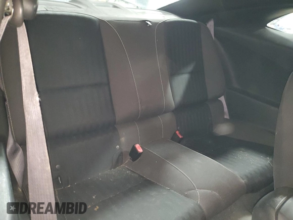 2011 Chevrolet Camaro 1LS z VIN 2G1FE1ED8B9139470, wystawiony jako Copart lot #48554505 z przebiegiem 149 513 mil mil oraz Szkoda całkowita • Salvage title. Historia ofert i sprzedaży dostępna na DreamBid. Obrazek 10.
