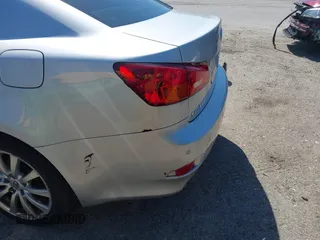 2006 Lexus IS 250 with VIN JTHCK262765001622, listed as a IAAI auction lot 41993744 with 190,407 mi miles and . Bid and sale history available at DreamBid. Image 13.