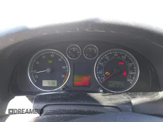 2005 Volkswagen Passat z VIN WVWDD63B25E110788, wystawiony jako IAAI lot #41877185 z przebiegiem 181 584 mil mil oraz . Historia ofert i sprzedaży dostępna na DreamBid. Obrazek 7.
