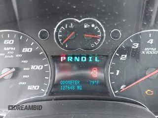 2007 Chevrolet Equinox LS with VIN 2CNDL13F376064464, listed as a IAAI auction lot 41924764 with 127,648 mi miles. Bid and sale history available at carsss.com. Image 7.
