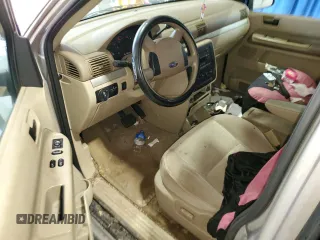 2004 Ford Freestar SE z VIN 2FMZA51634BA72234, wystawiony jako Copart lot #85695414 z przebiegiem Nie podano mil oraz Szkoda całkowita • Salvage title. Historia ofert i sprzedaży dostępna na DreamBid. Obrazek 8.