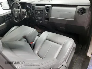 2014 Ford F-150 XL z VIN 1FTMF1EM9EKD54015, wystawiony jako Copart lot #55677975 z przebiegiem 131 815 mil mil oraz Czysty tytuł • Clean title. Historia ofert i sprzedaży dostępna na DreamBid. Obrazek 8.