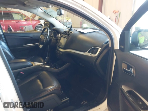 2016 Dodge Journey R/T z VIN 3C4PDCEGXGT220043, wystawiony jako IAAI lot #42610147 z przebiegiem 90 735 mil mil oraz . Historia ofert i sprzedaży dostępna na DreamBid. Obrazek 5.