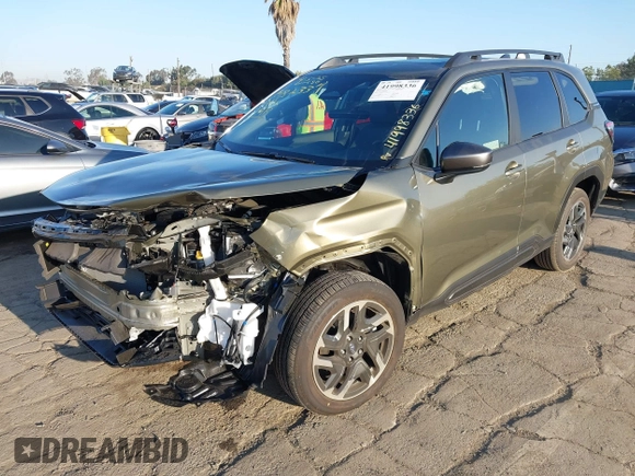 2025 Subaru Forester Limited z VIN JF2SLDRC1SH503014, wystawiony jako IAAI lot #41998336 z przebiegiem 1 448 mil mil oraz . Historia ofert i sprzedaży dostępna na DreamBid. Obrazek 16.