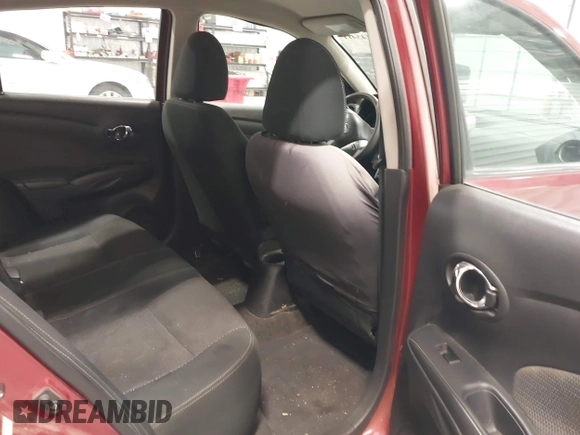 2016 Nissan Versa S z VIN 3N1CN7AP4GL804482, wystawiony jako IAAI lot #42145411 z przebiegiem 140 780 mil mil oraz . Historia ofert i sprzedaży dostępna na DreamBid. Obrazek 8.