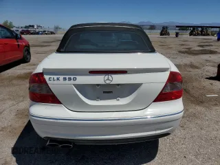 2007 Mercedes-Benz CLK 550 z VIN WDBTK72F97F222236, wystawiony jako Copart lot #60231835 z przebiegiem 123 549 mil mil oraz Czysty tytuł • Clean title. Historia ofert i sprzedaży dostępna na DreamBid. Obrazek 6.