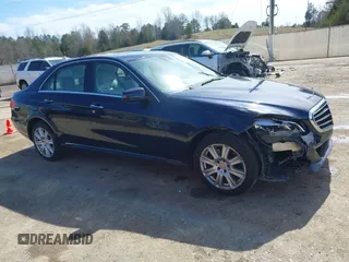 2014 Mercedes-Benz E 350 Sport z VIN WDDHF5KB5EA897885, wystawiony jako IAAI lot #41610599 z przebiegiem 186 080 mil mil oraz . Historia ofert i sprzedaży dostępna na DreamBid. Obrazek 13.