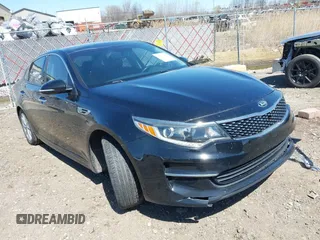 2018 Kia Optima EX with VIN 5XXGU4L38JG187309, listed as a IAAI auction lot 42017183 with 82,426 mi miles and . Bid and sale history available at carsss.com. Image 1.