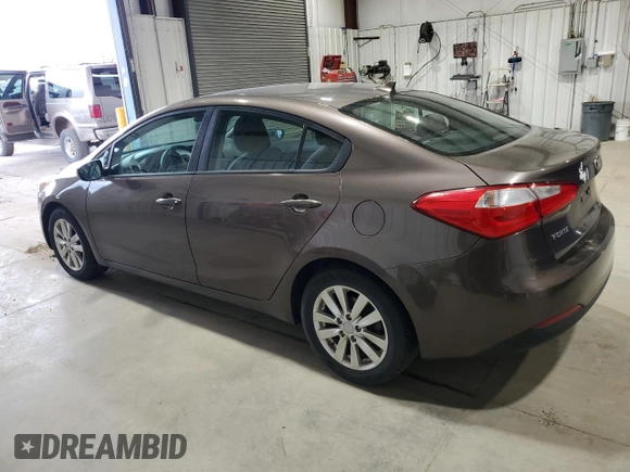 2014 Kia Forte LX with VIN KNAFX4A64E5232642, listed as a Copart auction lot 52260835 with 132,709 mi miles and Clean Title. Bid and sale history available at carsss.com. Image 2.