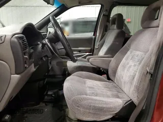 2000 Pontiac Montana z VIN 1GMDU03EXYD365251, wystawiony jako Copart lot #79131854 z przebiegiem 182 527 mil mil oraz Nie do naprawy • Non repairable. Historia ofert i sprzedaży dostępna na DreamBid. Obrazek 7.