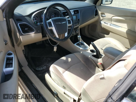2011 Chrysler 200 Touring with VIN 1C3BC2EB0BN532266, listed as a Copart auction lot 55258485 with 171,210 mi miles and Clean Title. Bid and sale history available at DreamBid. Image 8.