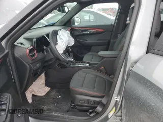 2025 Chevrolet TrailBlazer RS with VIN KL79MTSL9SB035855, listed as a Copart auction lot 88289855 with 3,389 mi miles and Salvage Title. Bid and sale history available at carsss.com. Image 7.