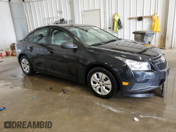 2014 Chevrolet Cruze LS with VIN 1G1PA5SH5E7177789, listed as a Copart auction lot 52988055 with 173,009 mi miles and Non Repairable. Bid and sale history available at carsss.com. Image 4.