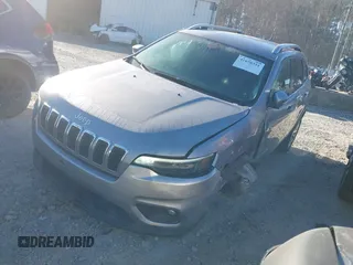2019 Jeep Cherokee Latitude with VIN 1C4PJLCX6KD285305, listed as a IAAI auction lot 41670351 with 20,343 mi miles and . Bid and sale history available at DreamBid. Image 2.