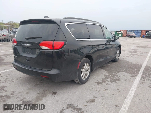 2020 Chrysler Voyager LXi z VIN 2C4RC1DG5LR164284, wystawiony jako IAAI lot #42055376 z przebiegiem 143 474 mil mil oraz . Historia ofert i sprzedaży dostępna na DreamBid. Obrazek 4.