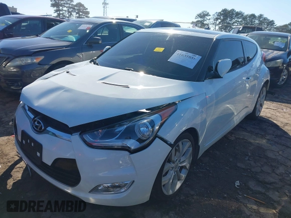 2013 Hyundai Veloster w/Black Int with VIN KMHTC6AD5DU116443, listed as a IAAI auction lot 41635858 with 170,173 mi miles and . Bid and sale history available at DreamBid. Image 17.