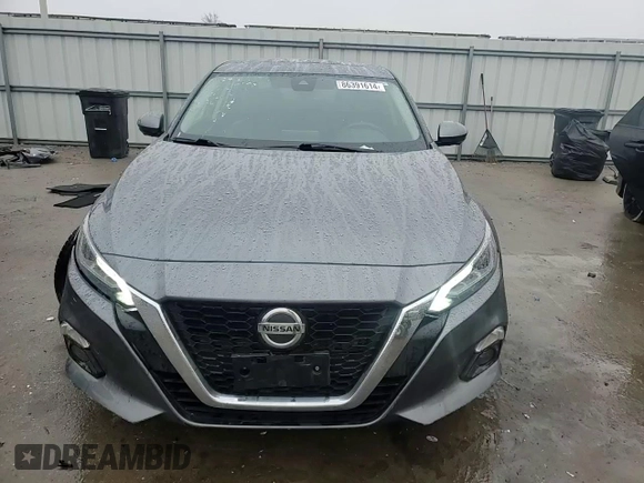 2019 Nissan Altima 2.5 Platinum with VIN 1N4BL4FW6KC193796, listed as a Copart auction lot 86391614 with 121,335 mi miles and Salvage Title. Bid and sale history available at carsss.com. Image 11.