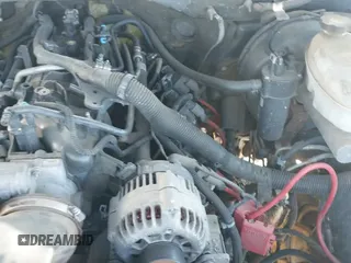 2004 GMC Sierra 1500 SLE z VIN 2GTEK13T741401938, wystawiony jako IAAI lot #41732137 z przebiegiem Nie podano mil oraz . Historia ofert i sprzedaży dostępna na DreamBid. Obrazek 19.