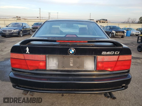 1995 BMW 8 Series z VIN WBAEF6320SCC89547, wystawiony jako Copart lot #86168634 z przebiegiem 93 256 mil mil oraz Czysty tytuł • Clean title. Historia ofert i sprzedaży dostępna na DreamBid. Obrazek 6.
