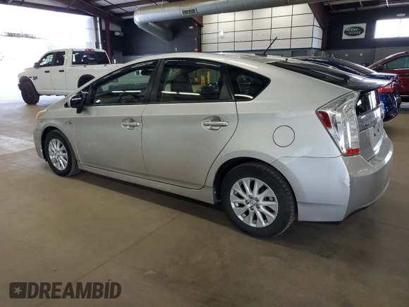 2013 Toyota Prius with VIN JTDKN3DP7D3044228, listed as a Copart auction lot 61357145 with 230,832 mi miles and Clean title. Bid and sale history available at DreamBid. Image 2.