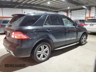 2015 Mercedes-Benz M 400 with VIN 4JGDA5GB0FA596471, listed as a Copart auction lot 85741014 with 132,346 mi miles and Clean Title. Bid and sale history available at DreamBid. Image 3.
