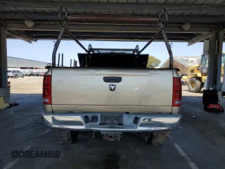 2005 Dodge 2500 ST z VIN 3D7KS26D15G806379, wystawiony jako Copart lot #60137585 z przebiegiem 122 103 mil mil oraz Czysty tytuł • Clean title. Historia ofert i sprzedaży dostępna na DreamBid. Obrazek 6.