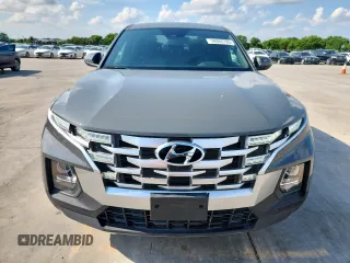 2023 Hyundai Santa Cruz SEL z VIN 5NTJBDAE1PH071111, wystawiony jako Copart lot #59360785 z przebiegiem 8 735 mil mil oraz Czysty tytuł • Clean title. Historia ofert i sprzedaży dostępna na DreamBid. Obrazek 5.