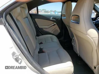 2014 Mercedes-Benz CLA 250 z VIN WDDSJ4EB2EN065388, wystawiony jako Copart lot #66195025 z przebiegiem 190 354 mil mil oraz Czysty tytuł • Clean title. Historia ofert i sprzedaży dostępna na DreamBid. Obrazek 10.