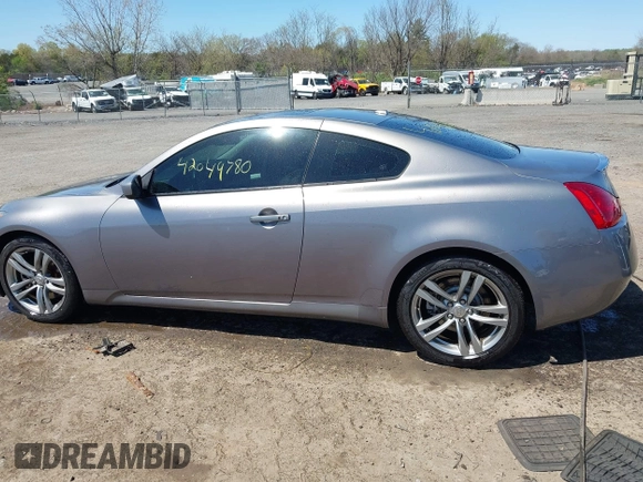 2008 Infiniti G37 Coupe Journey with VIN JNKCV64E38M101396, listed as a IAAI auction lot 42049780 with 128,809 mi miles. Bid and sale history available at carsss.com. Image 14.