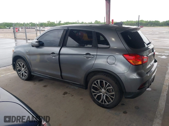 2018 Mitsubishi Outlander ES z VIN JA4AP3AU9JZ025019, wystawiony jako IAAI lot #42235095 z przebiegiem 71 671 mil mil oraz . Historia ofert i sprzedaży dostępna na DreamBid. Obrazek 13.