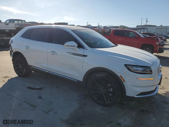 2021 Lincoln Nautilus Reserve with VIN 2LMPJ6K92MBL10682, listed as a Copart auction lot 82867764 with 45,078 mi miles and Salvage Title. Bid and sale history available at carsss.com. Image 4.