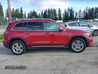2021 Mercedes-Benz GLB 250 z VIN W1N4M4HB5MW141273, wystawiony jako IAAI lot #42201608 z przebiegiem 34 713 mil mil oraz . Historia ofert i sprzedaży dostępna na DreamBid. Obrazek 13.