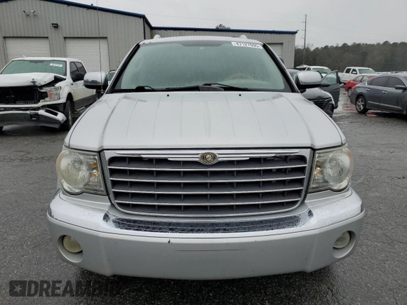 2008 Chrysler Aspen Limited z VIN 1A8HX58N28F117382, wystawiony jako Copart lot #47127695 z przebiegiem 190 599 mil mil oraz Szkoda całkowita • Salvage title. Historia ofert i sprzedaży dostępna na DreamBid. Obrazek 5.