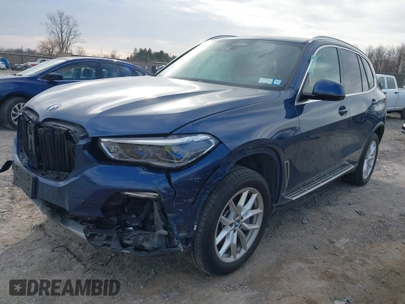 2021 BMW X5 xDrive45e with VIN 5UXTA6C07M9F32034, listed as a IAAI auction lot 41832720 with 28,453 mi miles. Bid and sale history available at carsss.com. Image 18.