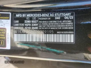 2023 Mercedes-Benz C 300 z VIN W1KAF4GB8PR129195, wystawiony jako Copart lot #53618725 z przebiegiem Nie podano mil oraz Szkoda całkowita • Salvage title. Historia ofert i sprzedaży dostępna na DreamBid. Obrazek 13.