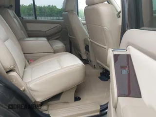 2007 Ford Explorer Limited z VIN 1FMEU75897UB87710, wystawiony jako IAAI lot #42176489 z przebiegiem 256 791 mil mil oraz . Historia ofert i sprzedaży dostępna na DreamBid. Obrazek 8.