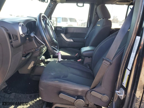 2013 Jeep Wrangler Unlimited Sahara with VIN 1C4BJWEG0DL575265, listed as a Copart auction lot 44363655 with 126,072 mi miles and Salvage Title. Bid and sale history available at carsss.com. Image 7.