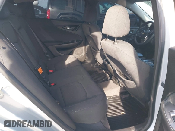 2018 Chevrolet Malibu LT with VIN 1G1ZD5ST8JF200017, listed as a IAAI auction lot 41859789 with 69,689 mi miles and . Bid and sale history available at DreamBid. Image 8.