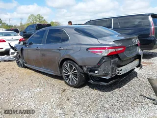 2018 Toyota Camry LE with VIN 4T1B11HK2JU578575, listed as a IAAI auction lot 41850389 with 213,235 mi miles. Bid and sale history available at carsss.com. Image 3.