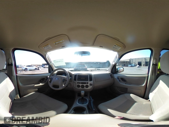 2006 Ford Escape XLT with VIN 1FMYU03106KB20126, listed as a IAAI auction lot 42565637 with 188,564 mi miles and . Bid and sale history available at DreamBid. Image 18.