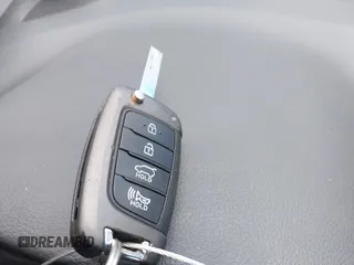 2018 Hyundai Elantra с VIN KMHH35LE6JU023772, выставлен на аукционе IAAI как лот 42450722 с пробегом 132 375 миль миль и . История ставок и продаж доступна на DreamBid. Изображение 11.