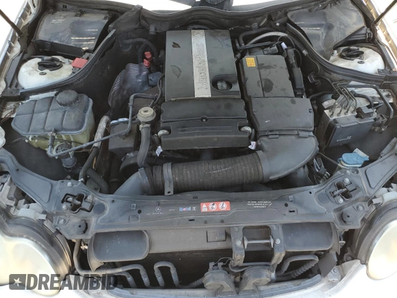 2005 Mercedes-Benz C 230 Kompressor с VIN WDBRF40J45F672944, выставлен на аукционе Copart как лот 57000985 с пробегом 194 056 миль миль и Чистый • Clean title. История ставок и продаж доступна на DreamBid. Изображение 11.