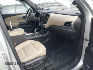 2022 Chevrolet Traverse LT Leather with VIN 1GNERHKW7NJ128403, listed as a IAAI auction lot 41384893 with 100,661 mi miles. Bid and sale history available at carsss.com. Image 5.