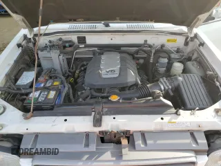 2000 Isuzu Trooper S with VIN JACDS58X9Y7J05616, listed as a Copart auction lot 42621905 with 188,747 mi miles and Clean title. Bid and sale history available at DreamBid. Image 12.