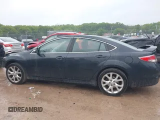 2013 Mazda 6 i Touring Plus z VIN 1YVHZ8EHXD5M12743, wystawiony jako IAAI lot #42365284 z przebiegiem 131 900 mil mil oraz . Historia ofert i sprzedaży dostępna na DreamBid. Obrazek 14.