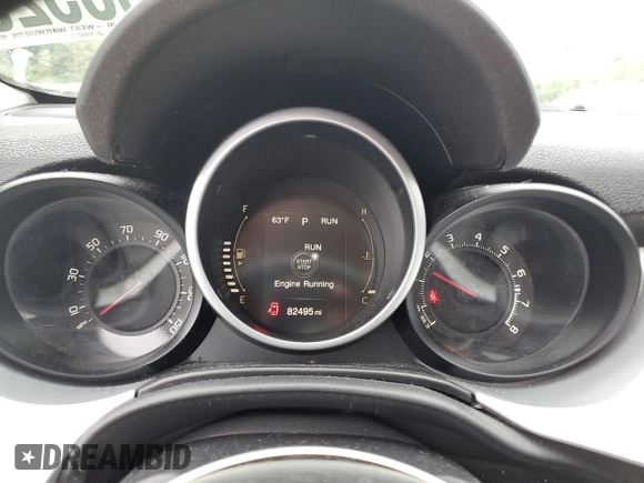 2016 FIAT 500X Easy z VIN ZFBCFXBT8GP436854, wystawiony jako Copart lot #56552055 z przebiegiem 82 495 mil mil oraz Nie do naprawy • Non repairable. Historia ofert i sprzedaży dostępna na DreamBid. Obrazek 9.