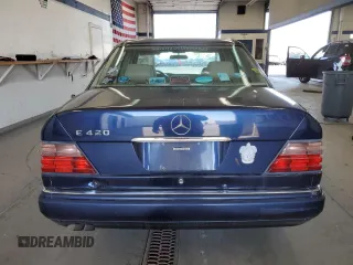1995 Mercedes-Benz 400 E z VIN WDBEA34E7SC217071, wystawiony jako Copart lot #58014415 z przebiegiem 111 880 mil mil oraz Czysty tytuł • Clean title. Historia ofert i sprzedaży dostępna na DreamBid. Obrazek 6.