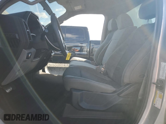 2020 Ford F-150 XL z VIN 1FTMF1E53LKF10121, wystawiony jako Copart lot #87309104 z przebiegiem 45 411 mil mil oraz Szkoda całkowita • Salvage title. Historia ofert i sprzedaży dostępna na DreamBid. Obrazek 7.