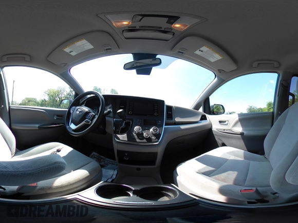 2018 Toyota Sienna LE Auto Access Seat with VIN 5TDKZ3DC9JS904884, listed as a IAAI auction lot 42132992 with 157,974 mi miles and . Bid and sale history available at DreamBid. Image 20.