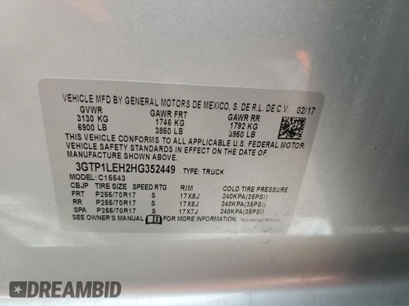 2017 GMC Sierra 1500 z VIN 3GTP1LEH2HG352449, wystawiony jako Copart lot #84054074 z przebiegiem 61 502 mil mil oraz Szkoda całkowita • Salvage title. Historia ofert i sprzedaży dostępna na DreamBid. Obrazek 12.